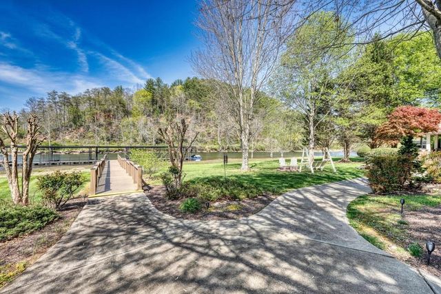 2267 Eastgate Drive, Hiawassee, GA 30546