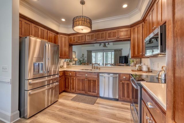 2267 Eastgate Drive, Hiawassee, GA 30546