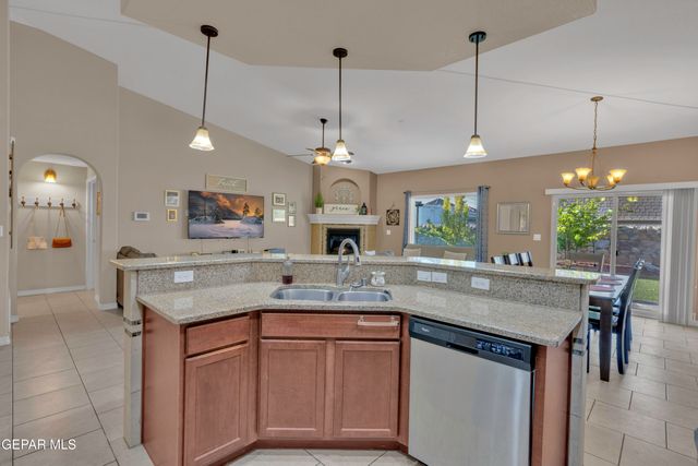 14545 Long Shadow Avenue, El Paso, TX 79938