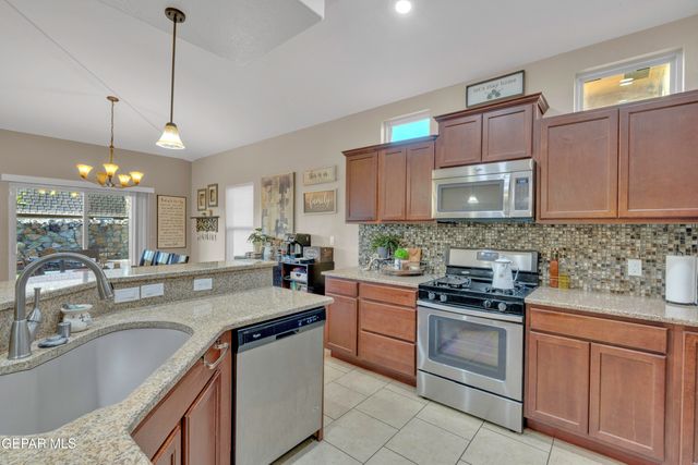 14545 Long Shadow Avenue, El Paso, TX 79938