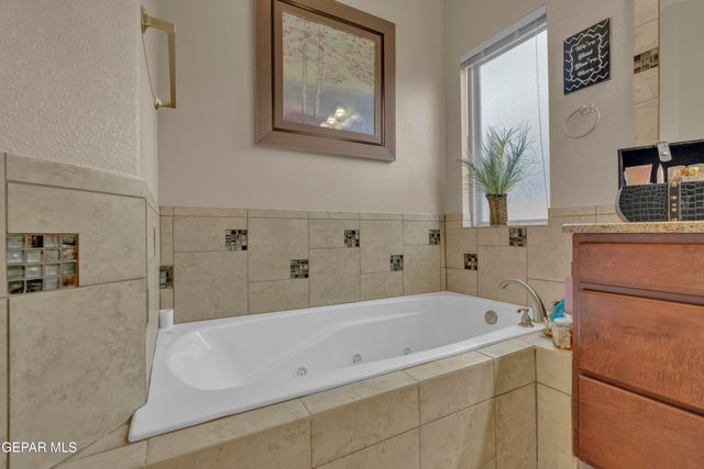 14545 Long Shadow Avenue, El Paso, TX 79938