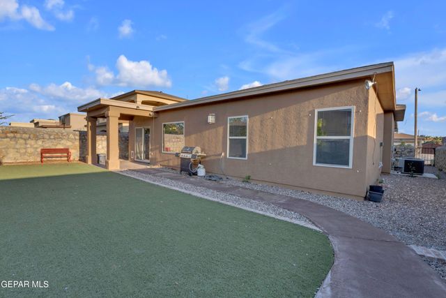 14545 Long Shadow Avenue, El Paso, TX 79938