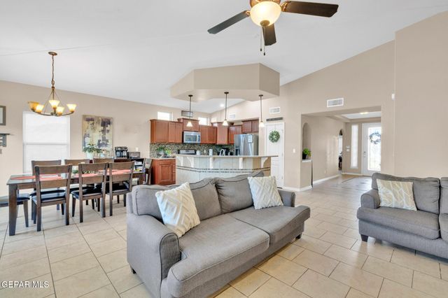 14545 Long Shadow Avenue, El Paso, TX 79938