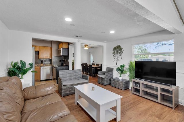 1796 HARBOR DRIVE, Clearwater, FL 33755