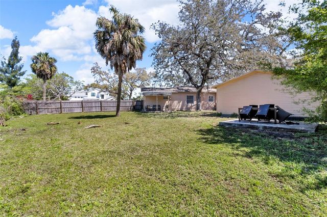 1796 HARBOR DRIVE, Clearwater, FL 33755