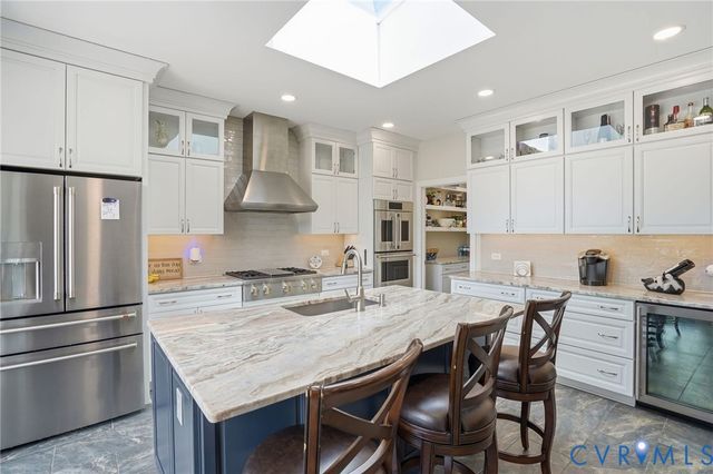 501 Glebe View Ln, Lottsburg, VA 22511