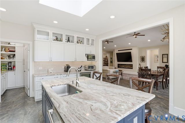 501 Glebe View Ln, Lottsburg, VA 22511