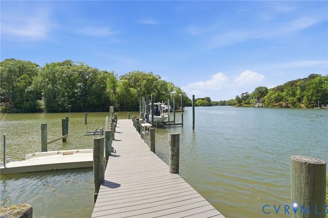 501 Glebe View Ln, Lottsburg, VA 22511