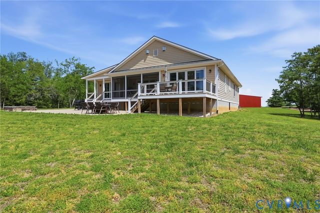 501 Glebe View Ln, Lottsburg, VA 22511