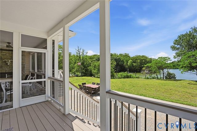 501 Glebe View Ln, Lottsburg, VA 22511