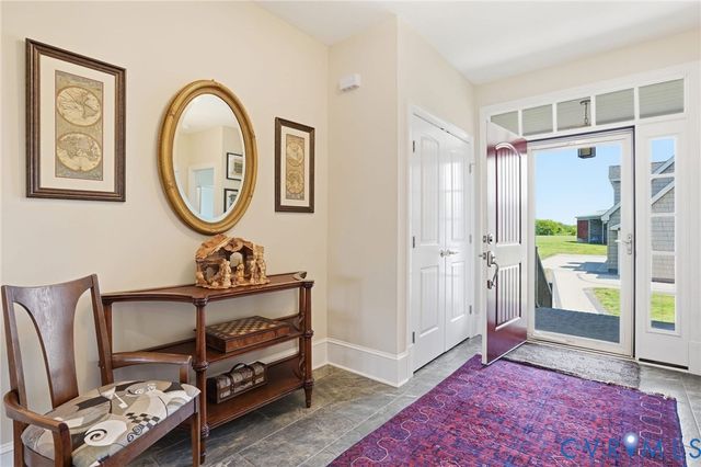 501 Glebe View Ln, Lottsburg, VA 22511