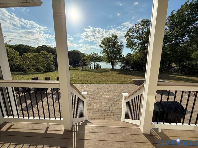 501 Glebe View Ln, Lottsburg, VA 22511