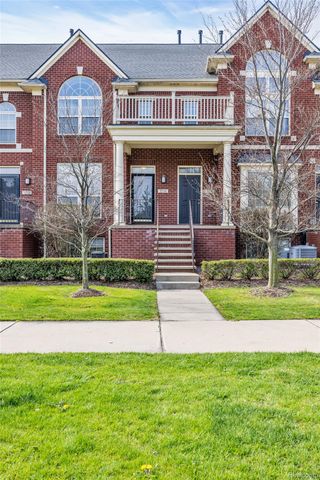 3214 Camden Drive Unit 28, Troy, MI 48084