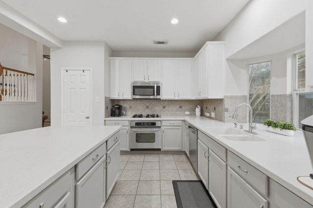 2331 Fern Bend Lane, Katy, TX 77494