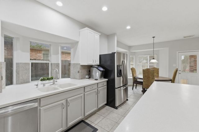 2331 Fern Bend Lane, Katy, TX 77494