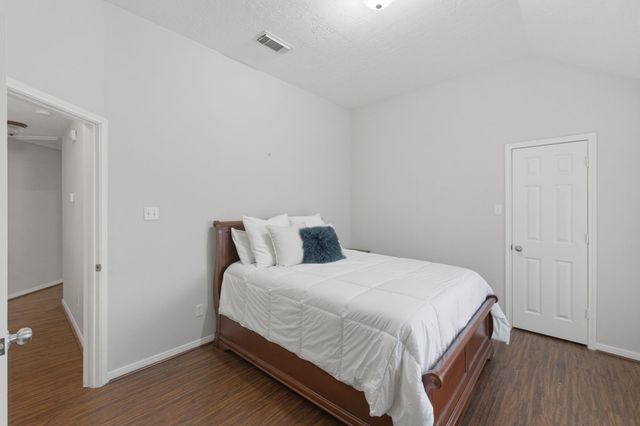 2331 Fern Bend Lane, Katy, TX 77494