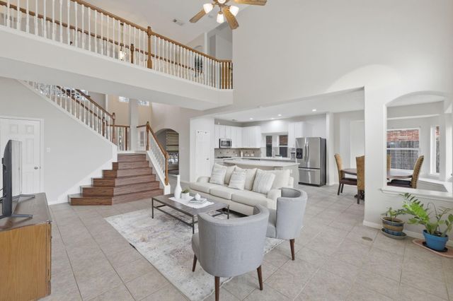 2331 Fern Bend Lane, Katy, TX 77494