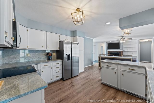 10 Fairway Drive, Whispering Pines, NC 28327