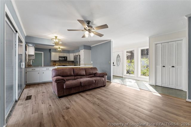 10 Fairway Drive, Whispering Pines, NC 28327