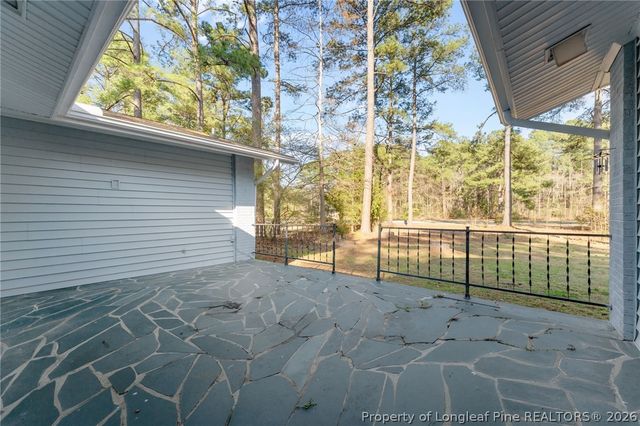 10 Fairway Drive, Whispering Pines, NC 28327