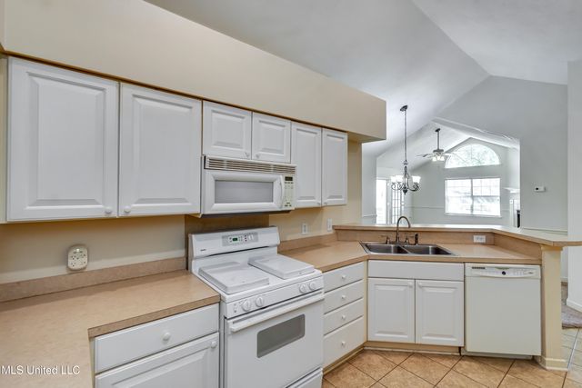 1123 Gerrits Landing, Brandon, MS 39047