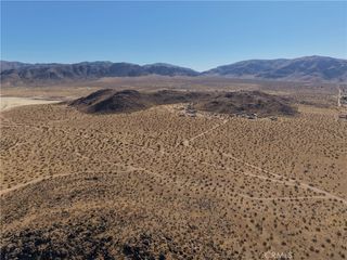 1 Fairview Valley, Apple Valley, CA 92307