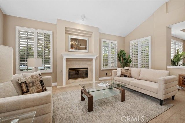 7 Skylark, Laguna Hills, CA 92679