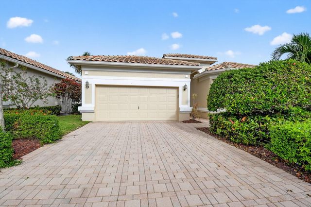 6875 Southport Drive, Boynton Beach, FL 33472