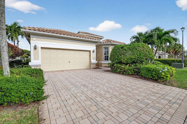 6875 Southport Drive, Boynton Beach, FL 33472