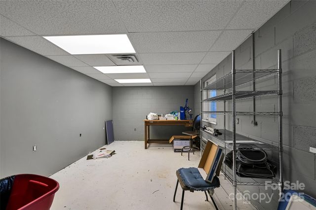 371 Heatherly Heights Road, Saluda, NC 28773