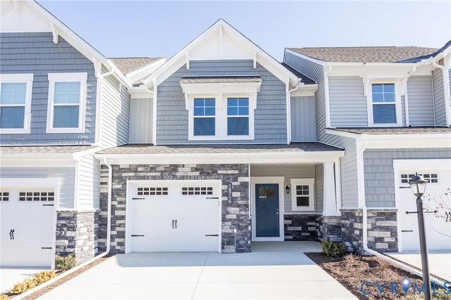 18752 Palisades Cove Trl, Moseley, VA 23120
