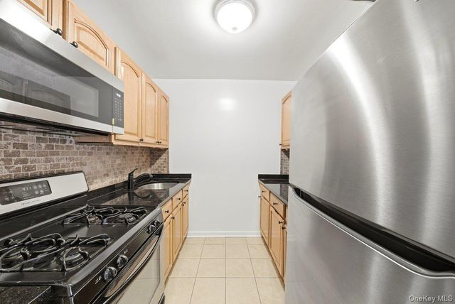 4200 Herkimer Place 4F, Bronx, NY 10470