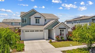 3482 Dobbins Ct, Lathrop, CA 95330