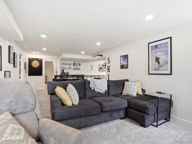 2136 E 98th Ave, Thornton, CO 80229