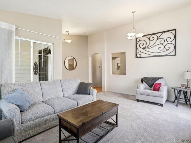 2136 E 98th Ave, Thornton, CO 80229