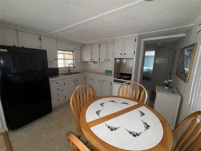 12674 SEMINOLE BOULEVARD S18, Largo, FL 33778