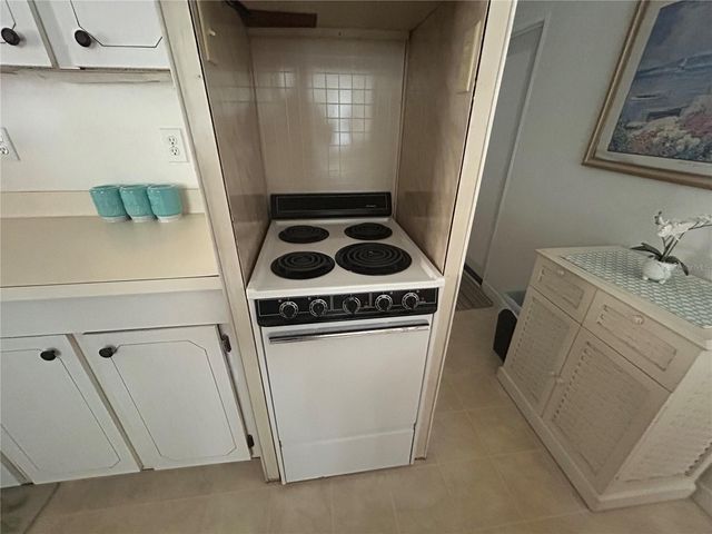 12674 SEMINOLE BOULEVARD S18, Largo, FL 33778