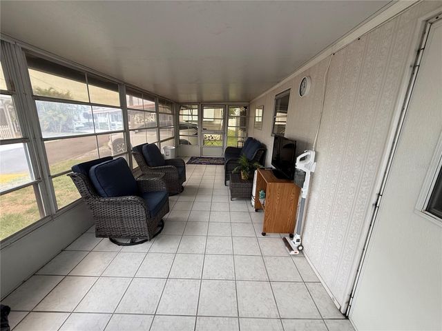 12674 SEMINOLE BOULEVARD S18, Largo, FL 33778