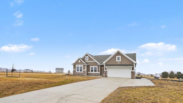 17110 Country Drive, Manchester Twp, MI 48158