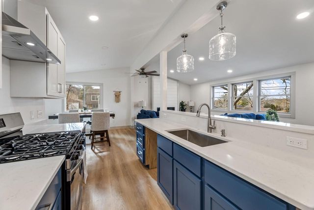 3731 Cliffside DRIVE, La Crosse, WI 54601