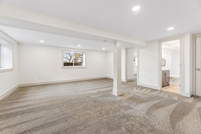 3731 Cliffside DRIVE, La Crosse, WI 54601