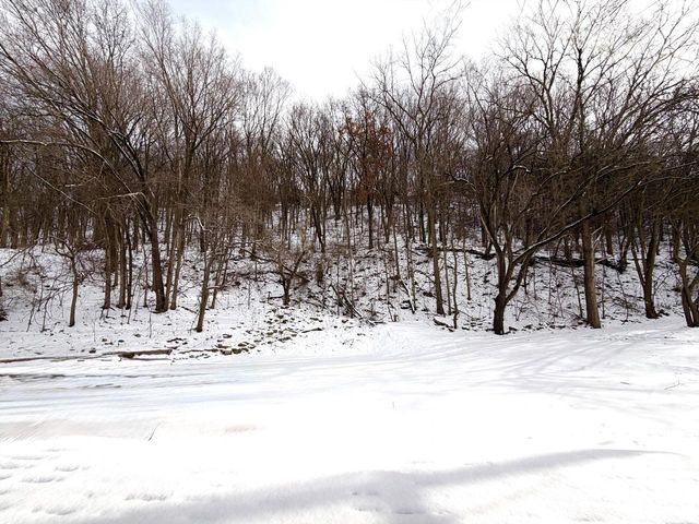3731 Cliffside DRIVE, La Crosse, WI 54601