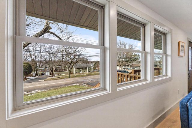 3731 Cliffside DRIVE, La Crosse, WI 54601