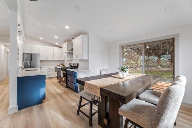 3731 Cliffside DRIVE, La Crosse, WI 54601