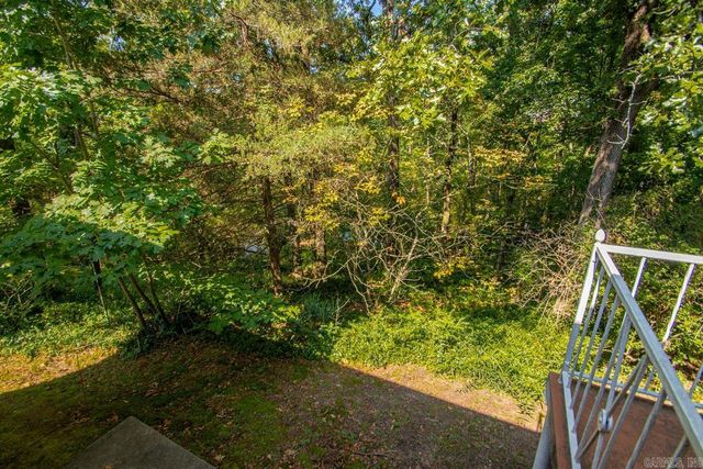 27 Wesley Drive, Sherwood, AR 72120