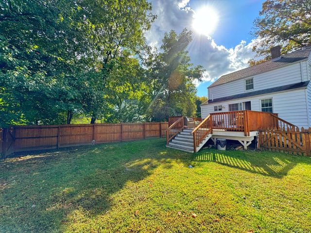 84 Sunnyridge Avenue, Fairfield, CT 06824