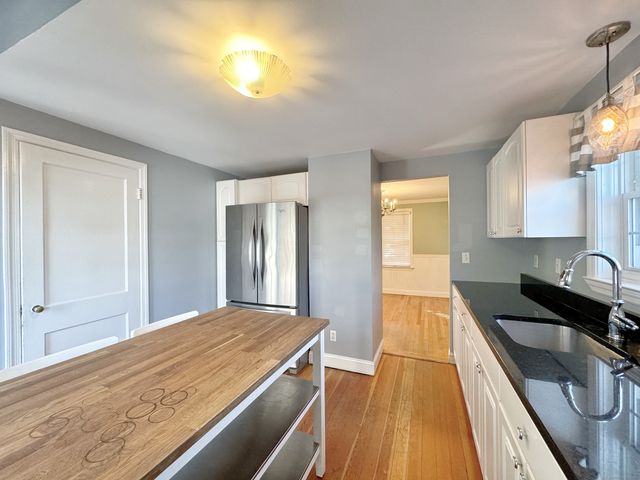 84 Sunnyridge Avenue, Fairfield, CT 06824
