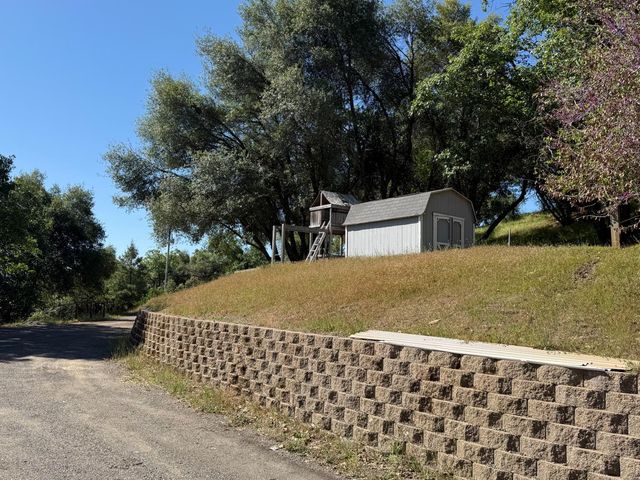34325 Keller Road, North Fork, CA 93643