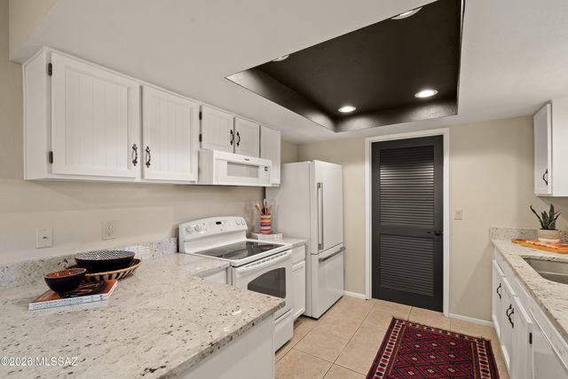 3232 W Moon Dance Way, Tucson, AZ 85741