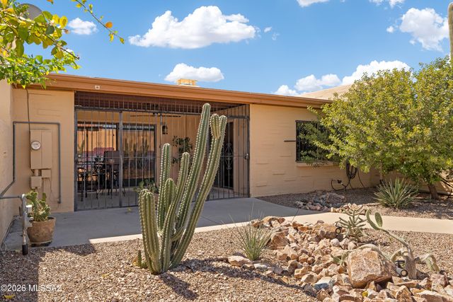 3232 W Moon Dance Way, Tucson, AZ 85741